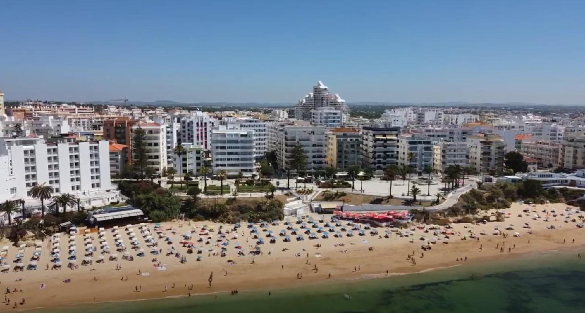 Apartamento Cristina - Proximo Da Praia アルマカオ・デ・ペラ エクステリア 写真